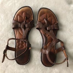 Leather BORN Sandals Size 8